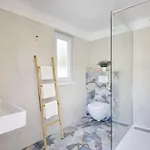 In With Swimming Pool Villa *